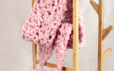Crochet A Scarf by Sarah Shrimpton