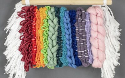 Chunky Yarn Weave Wall Hanging |  Fly Your Flag! | Make Your Own Easy Home Decor Art | Bargain Pack of 830 Grams Yarn