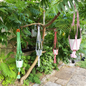 knitting patterns with chunky wool plant hanger